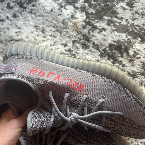 Yeezy 350 V2 Beluga - Picture 3 of 12